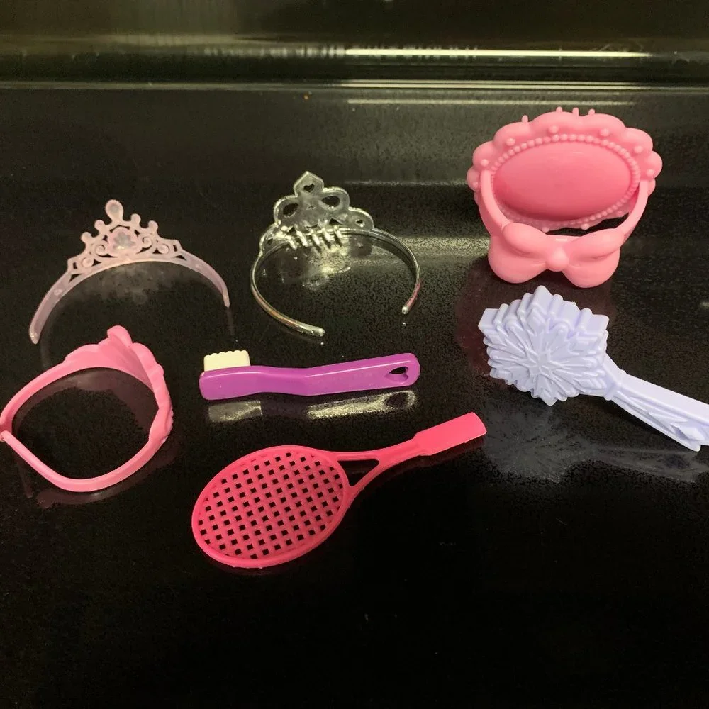 Bundle of 7 Doll Accessories